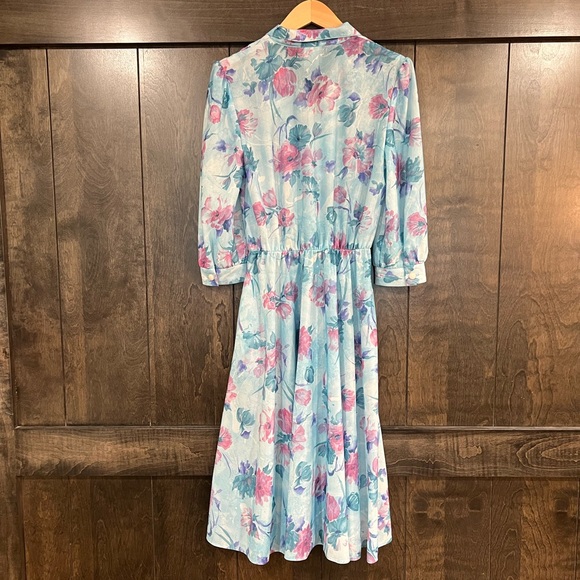 Vintage California Looks Dress - Picture 5 of 5